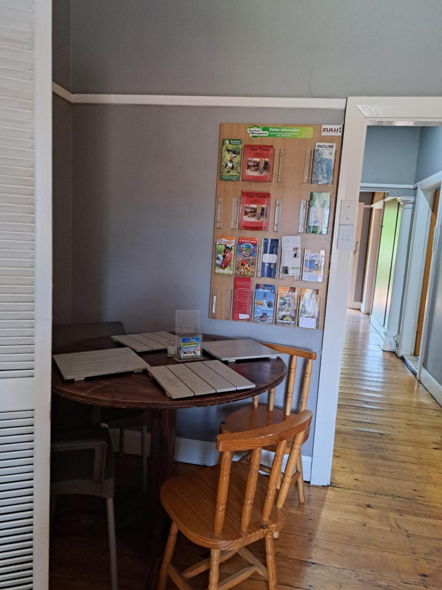 פיטרמריצברג Pmb Backpackers Lodge מראה חיצוני תמונה